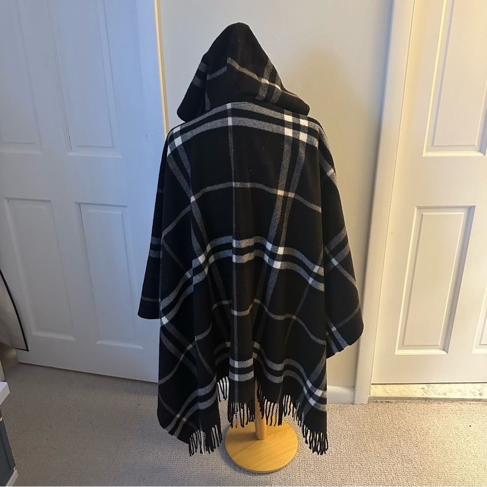 Brown Burberry Check Shawl Cape with Hood - Picture 13 of 15
